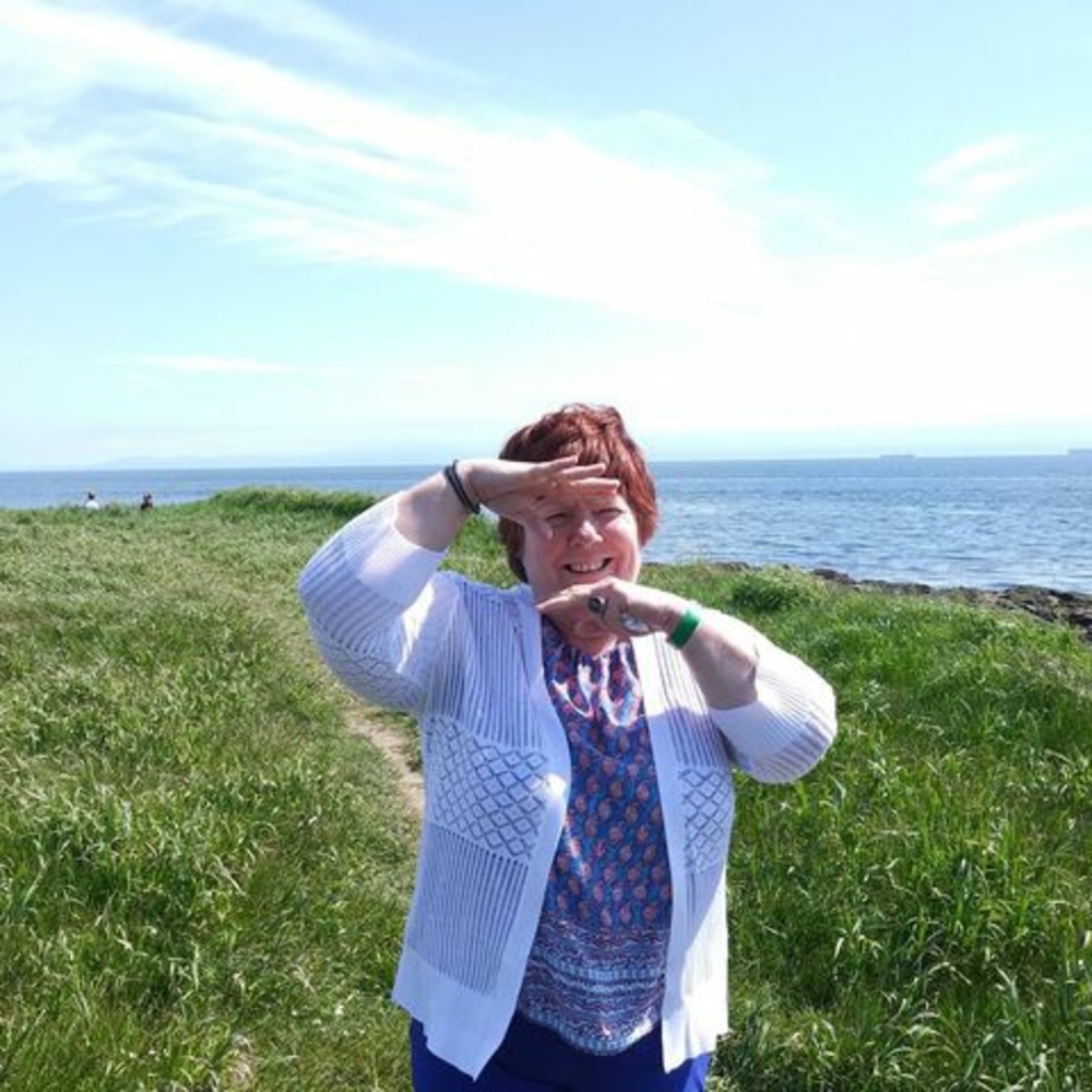 Meet your Posher, Dawn